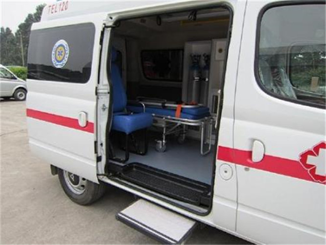 岳塘救护车出租服务案例7