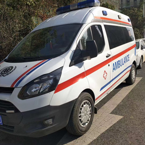 岳塘品质救护车出租,为您的健康出行负责