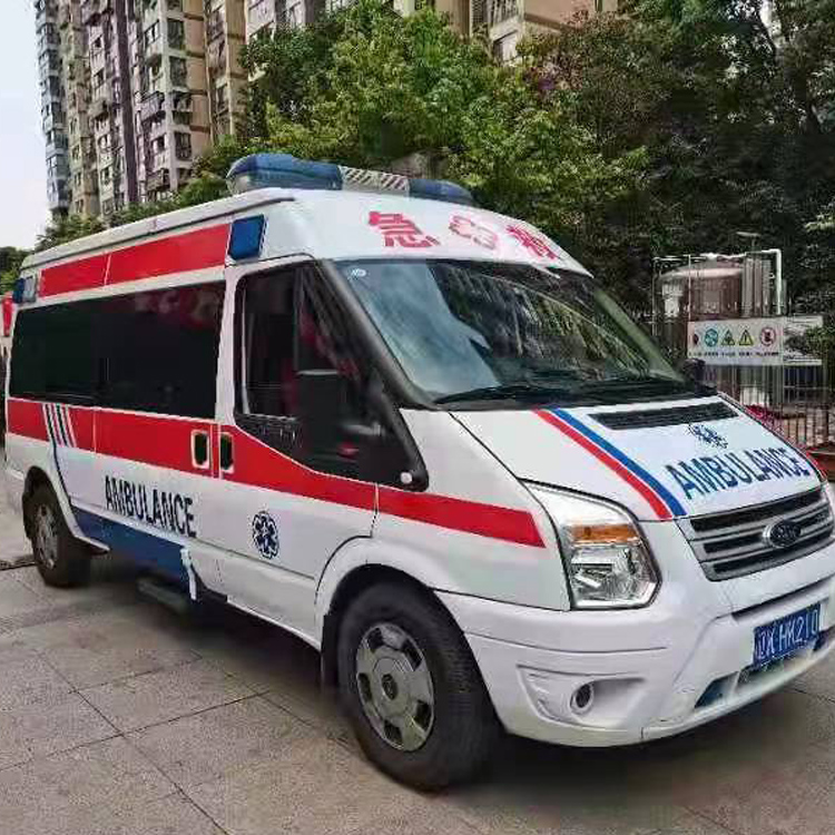 岳塘长途救护车护送病人返乡