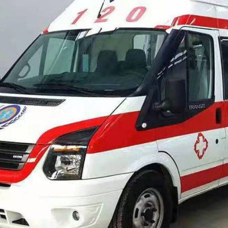 岳塘非急救护送病人转院租赁救护车的优缺点对比